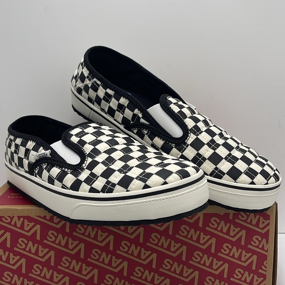 Vans WMNS Slip-Er 2 (Checkerboard)BIk/Clsc White 
VN0A4UWOIB8 Sneakers - Picture 5 of 16